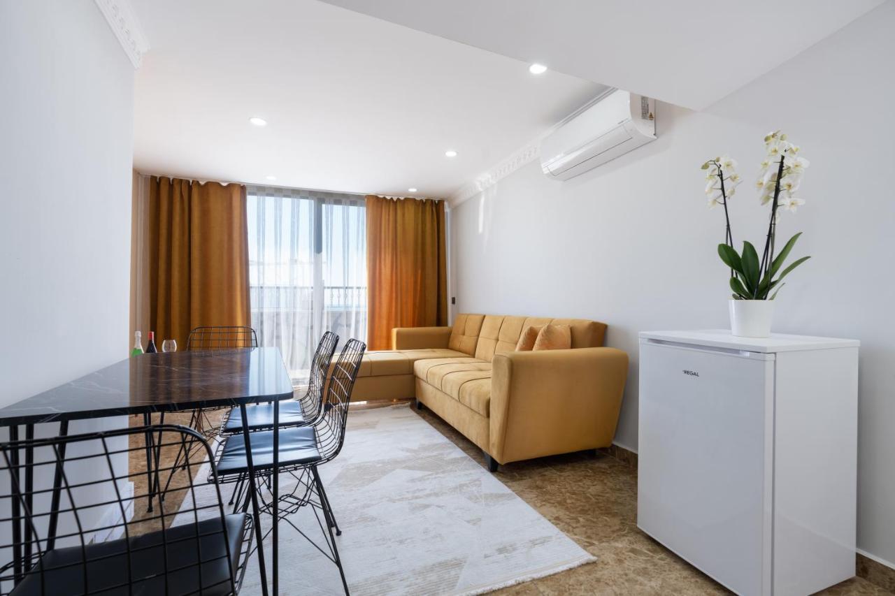 Antsun Apartment Antalya Bagian luar foto